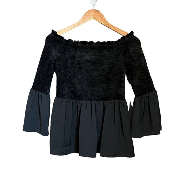 3 for $30! Jane and Delancey black off shoulder blouse - Picture 1 of 9